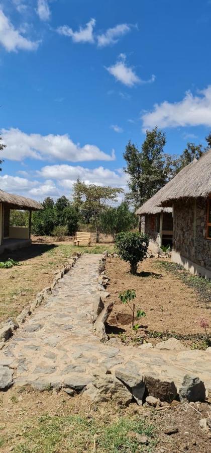 Le Tai Village Resort Near Solio Game Reserve Mweiga Exterior foto