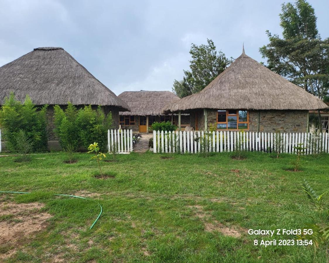 Le Tai Village Resort Near Solio Game Reserve Mweiga Exterior foto